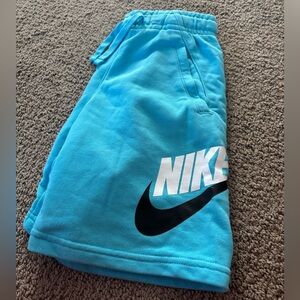 Boys Nike size small turquoise soft cotton pocket shorts